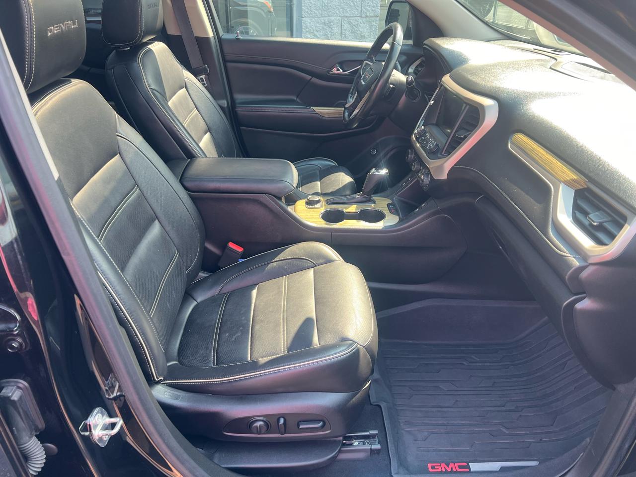 GMC Acadia AWD 4dr Denali 2019