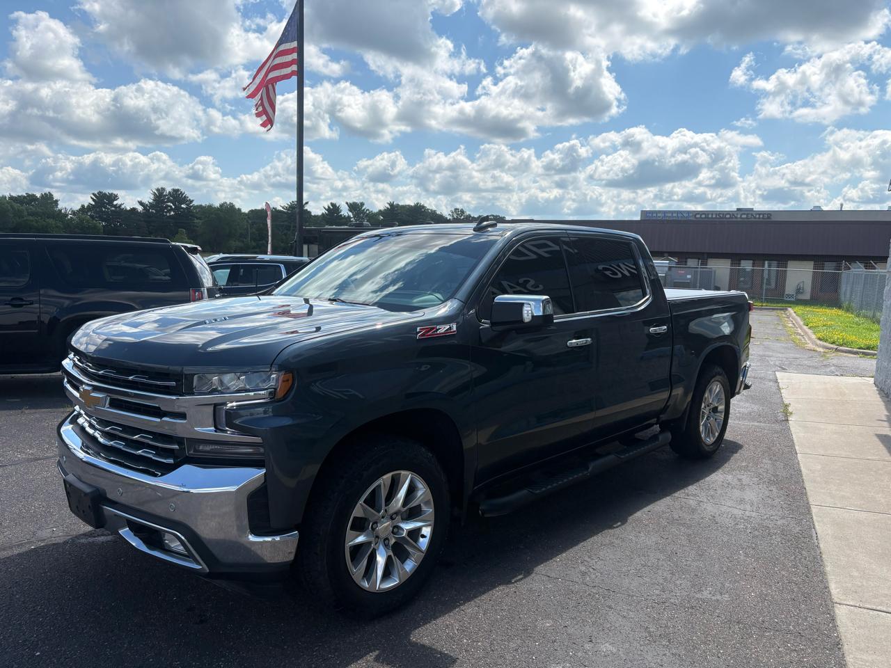 Chevrolet Silverado 1500 4WD Crew Cab 147" LTZ 2021