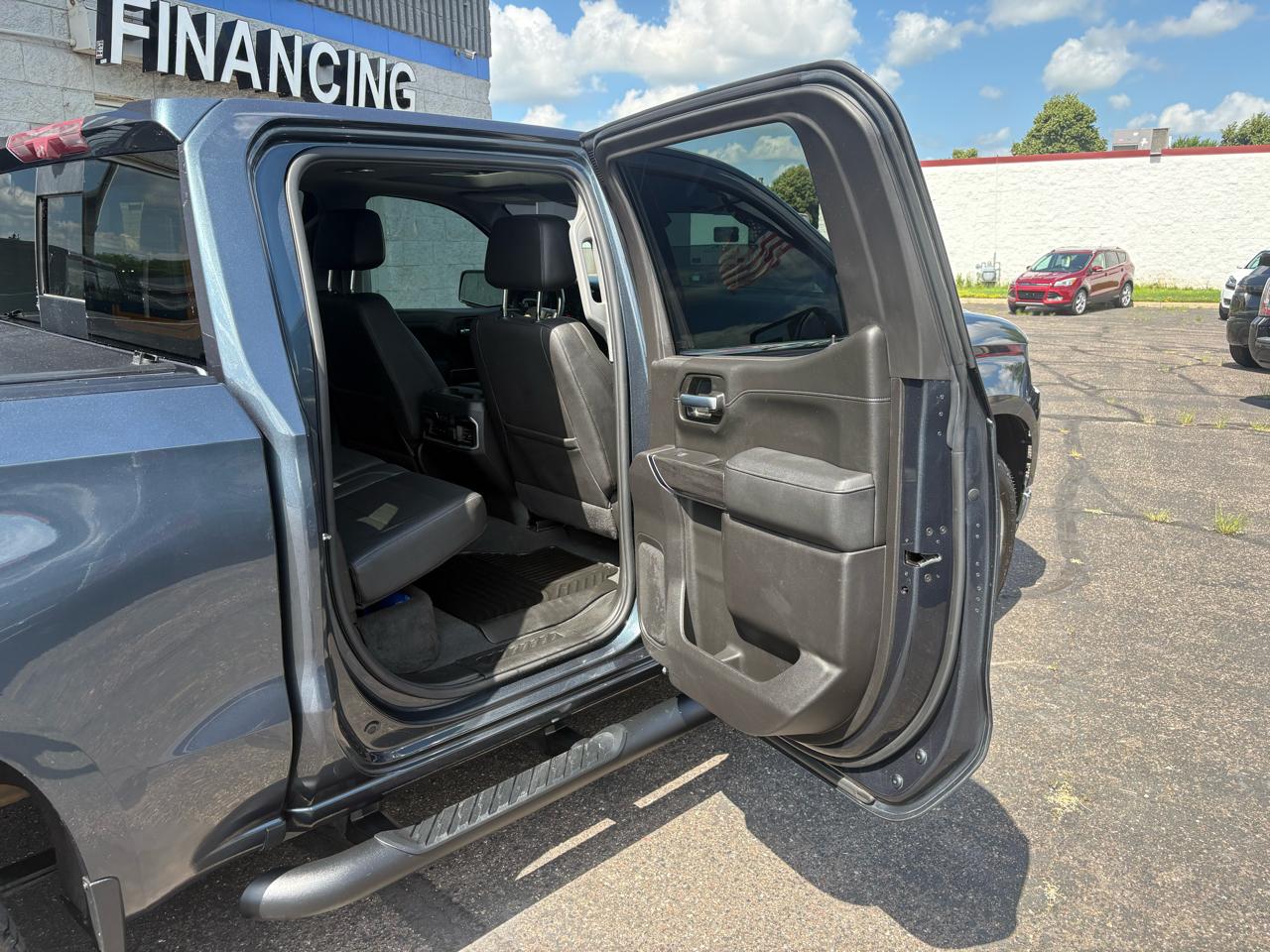 Chevrolet Silverado 1500 4WD Crew Cab 147" LTZ 2021