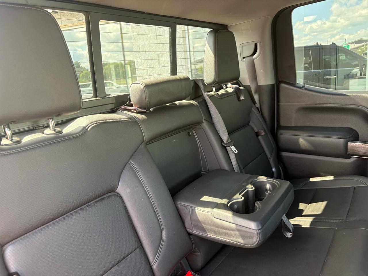 Chevrolet Silverado 1500 4WD Crew Cab 147" LTZ 2021