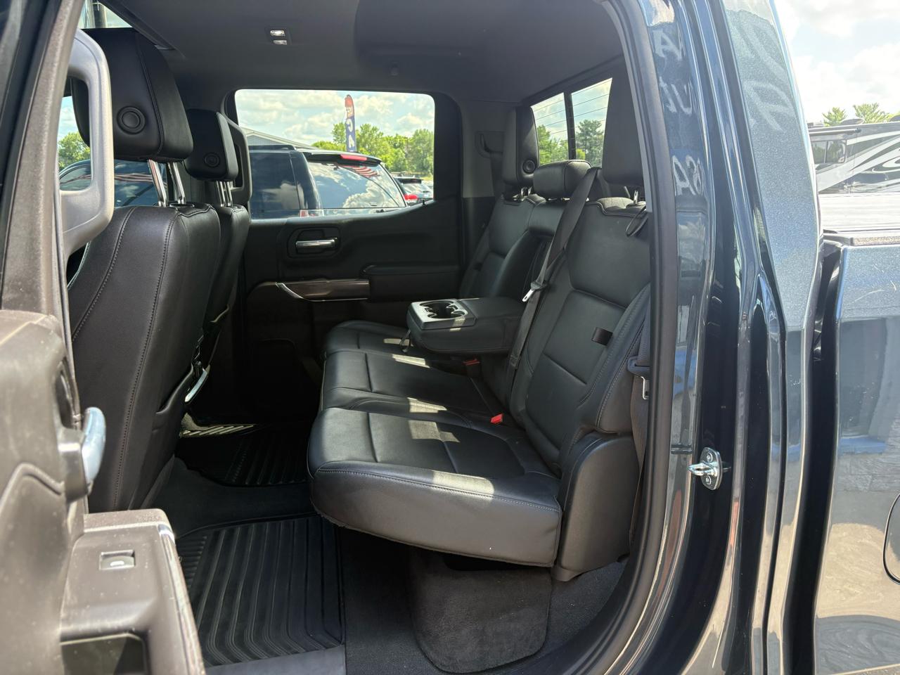 Chevrolet Silverado 1500 4WD Crew Cab 147" LTZ 2021
