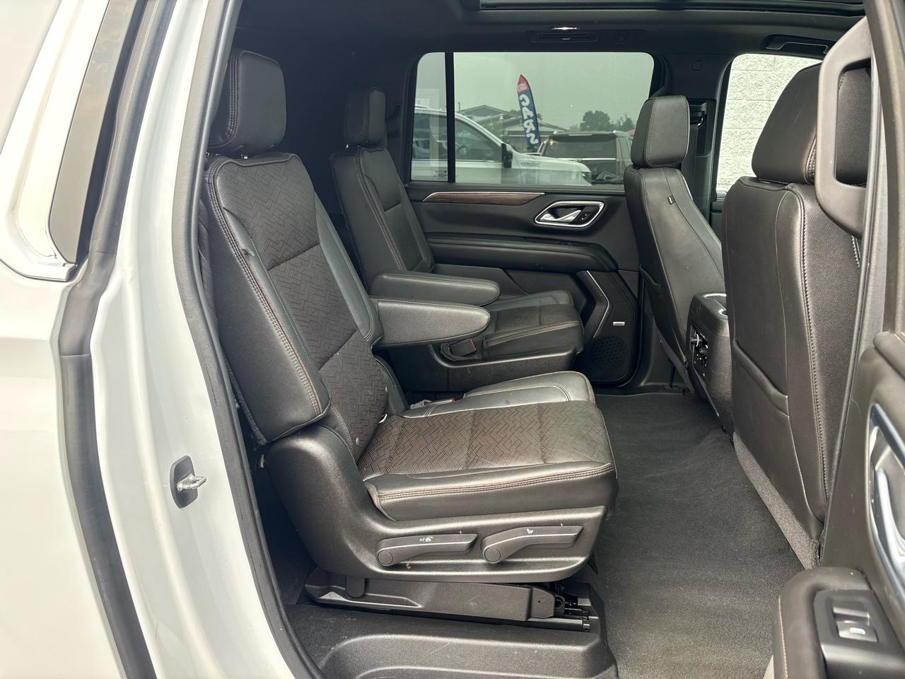 Chevrolet Suburban 4WD 4dr High Country 2021