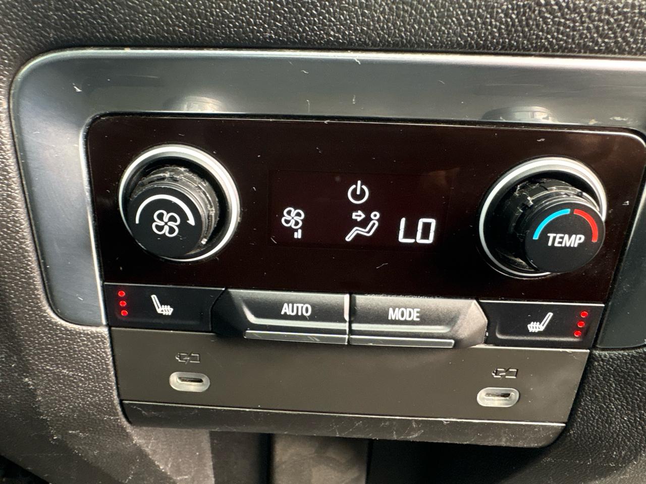 Chevrolet Suburban 4WD 4dr High Country 2021