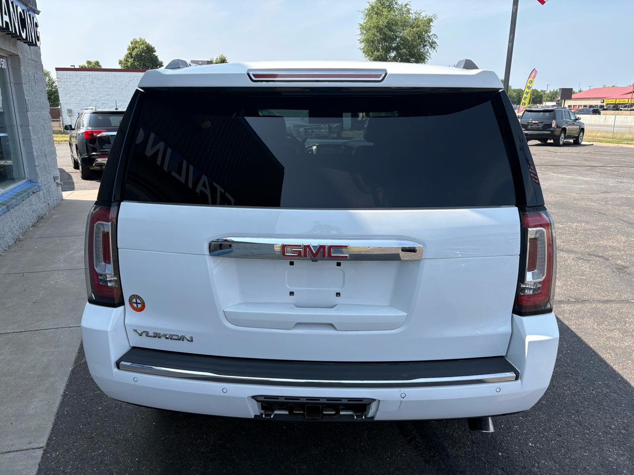 GMC Yukon 4WD 4dr Denali 2018
