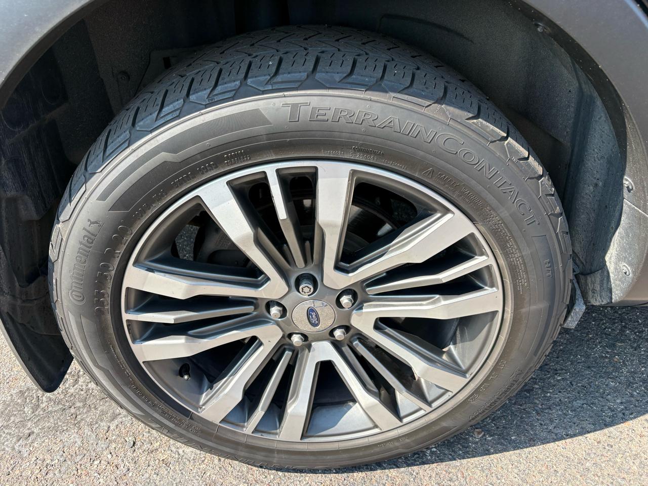 Ford Explorer Platinum 4WD 2017