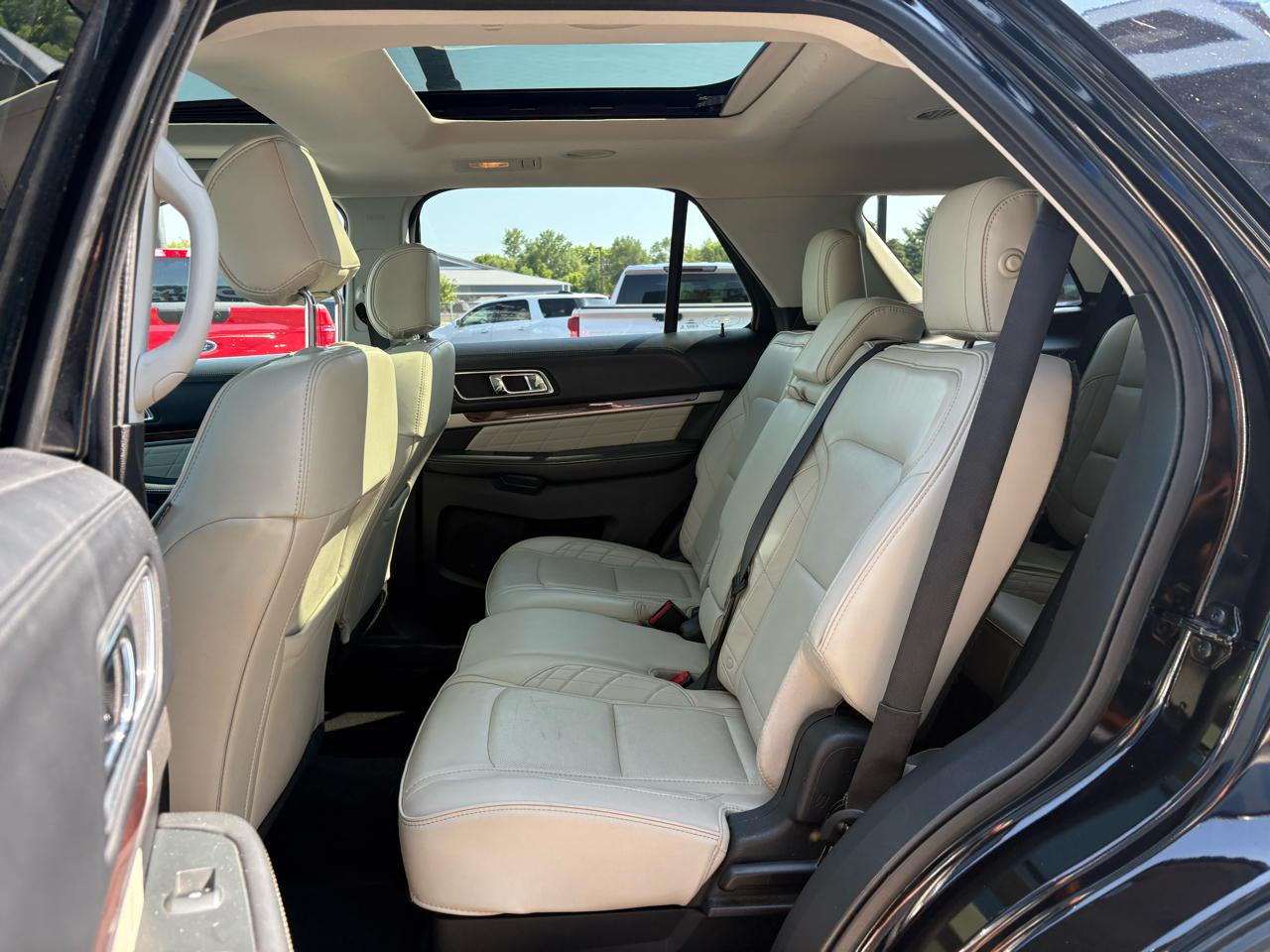 Ford Explorer Platinum 4WD 2017