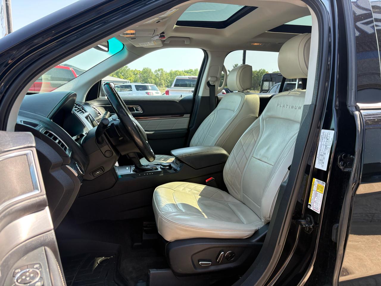 Ford Explorer Platinum 4WD 2017