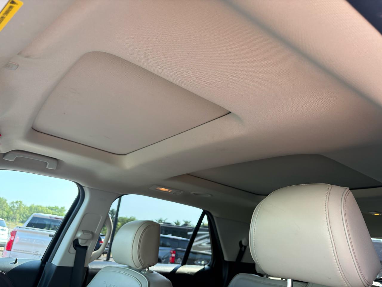Ford Explorer Platinum 4WD 2017