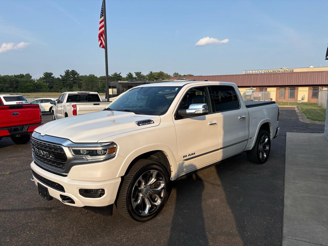 RAM 1500 Limited 4x4 Crew Cab 5'7" Box 2019