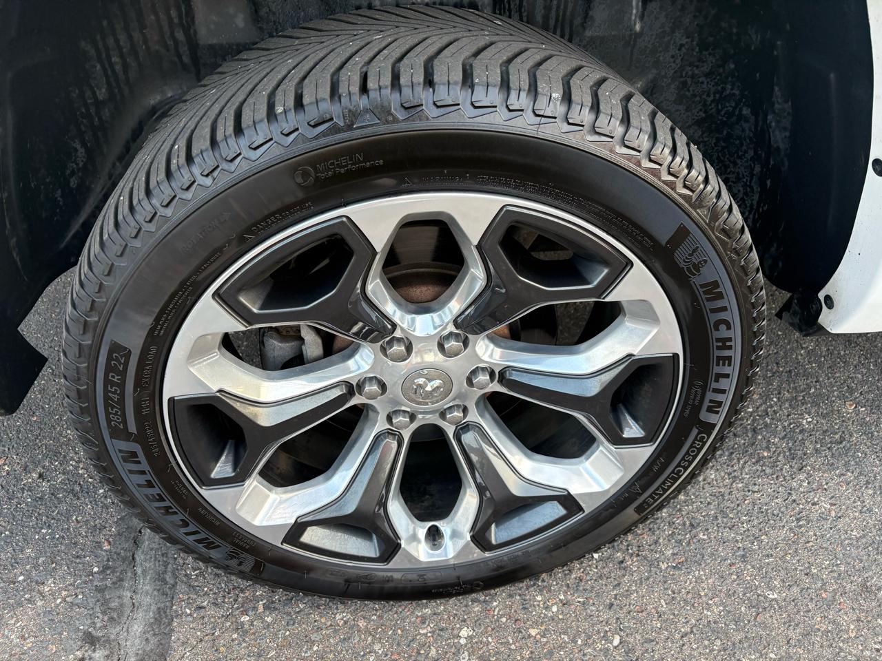 RAM 1500 Limited 4x4 Crew Cab 5'7" Box 2019