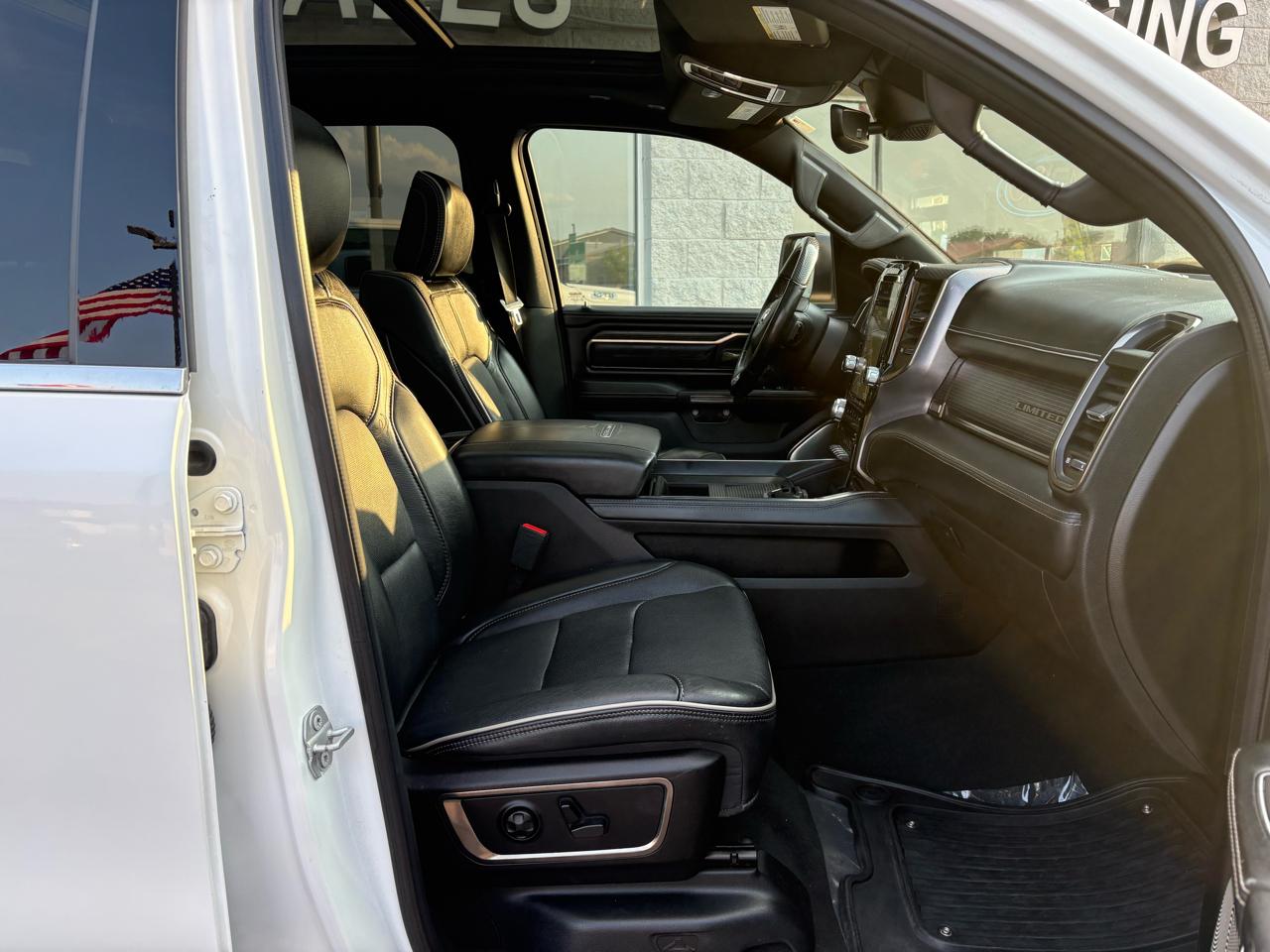 RAM 1500 Limited 4x4 Crew Cab 5'7" Box 2019