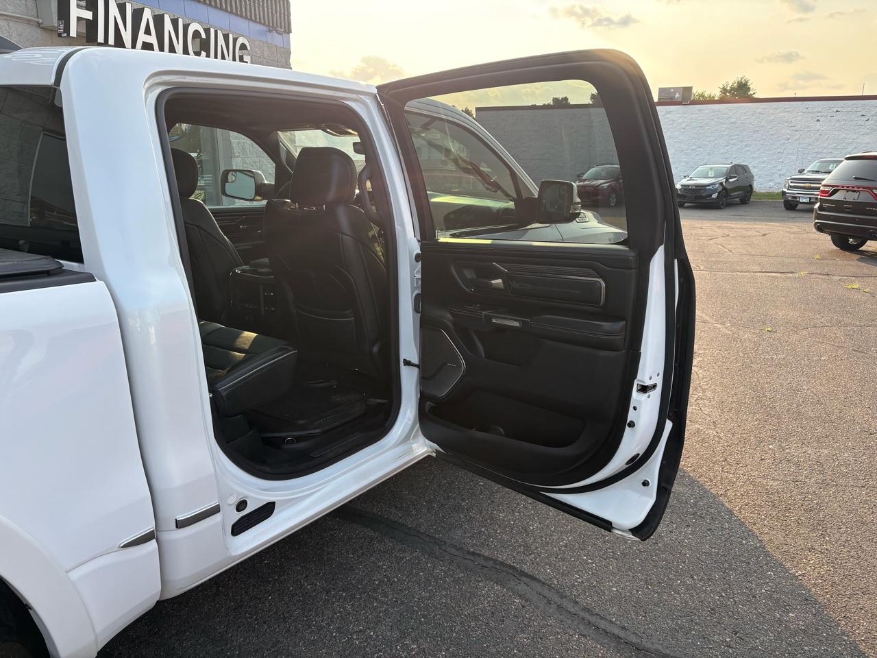 RAM 1500 Limited 4x4 Crew Cab 5'7" Box 2019