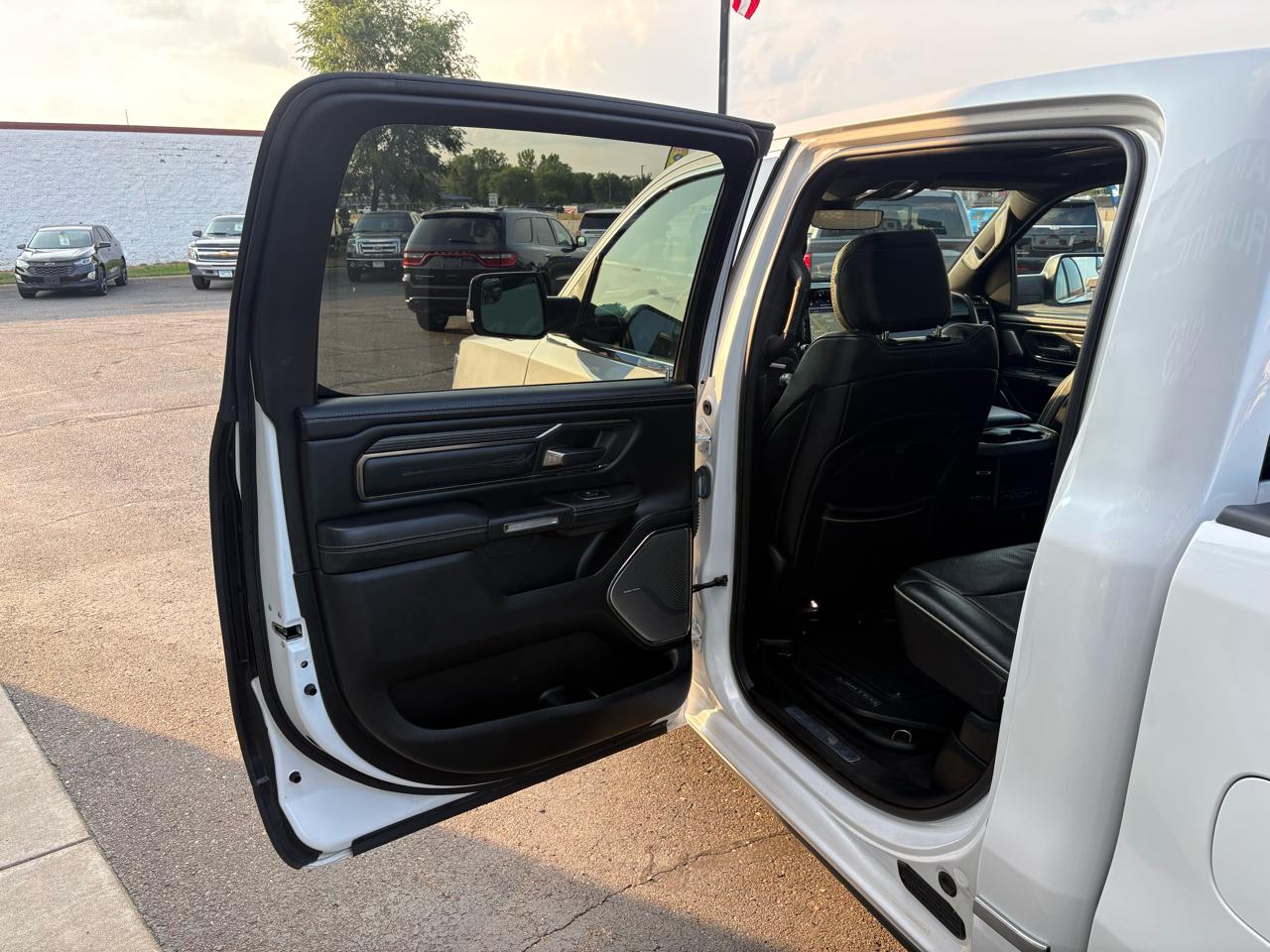 RAM 1500 Limited 4x4 Crew Cab 5'7" Box 2019