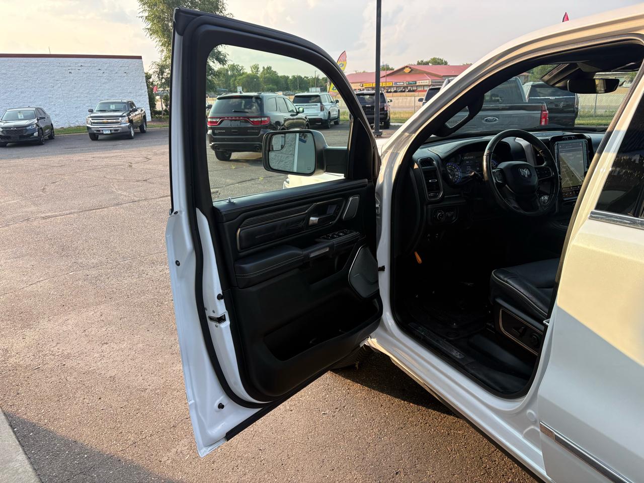 RAM 1500 Limited 4x4 Crew Cab 5'7" Box 2019