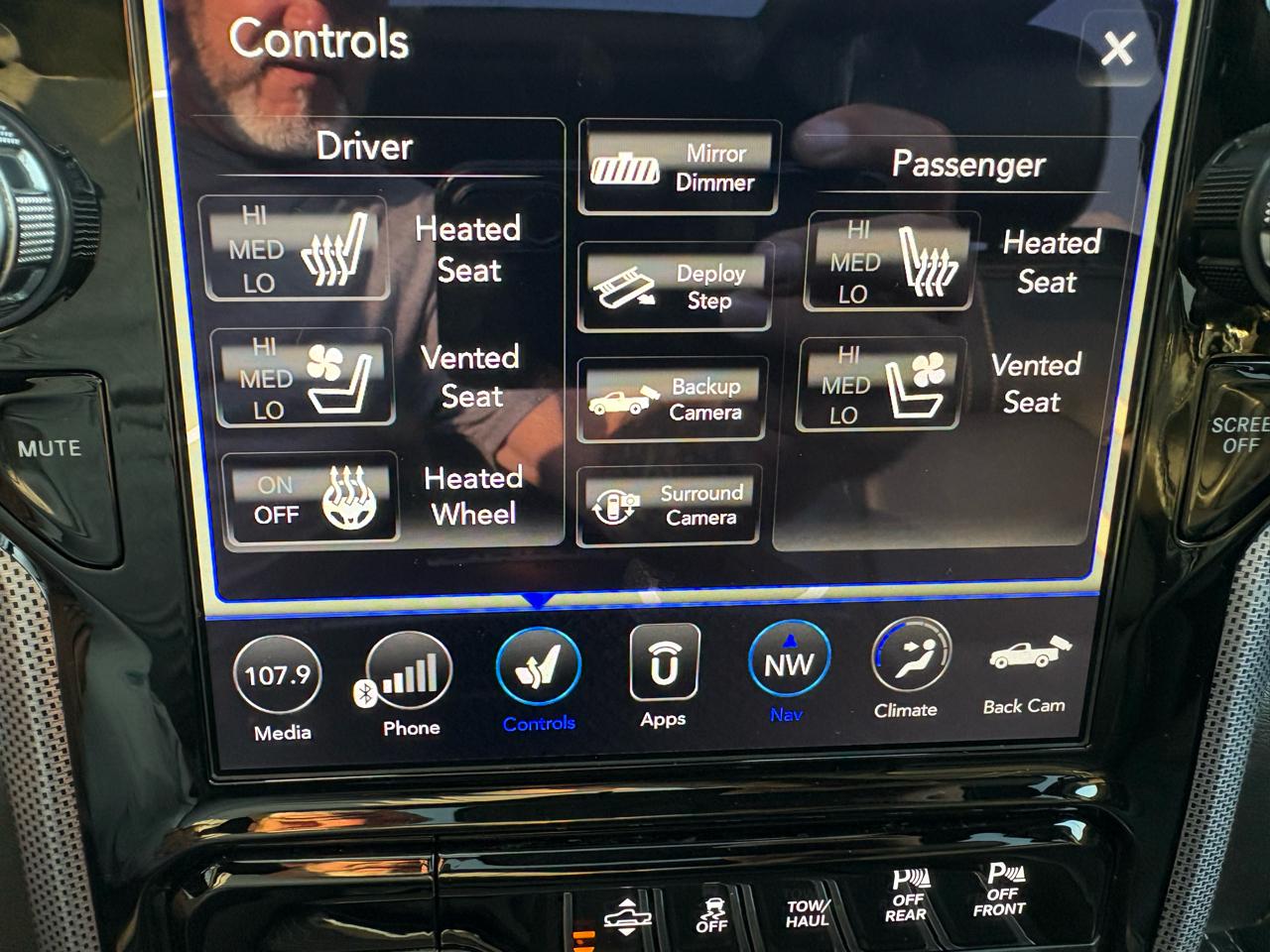RAM 1500 Limited 4x4 Crew Cab 5'7" Box 2019