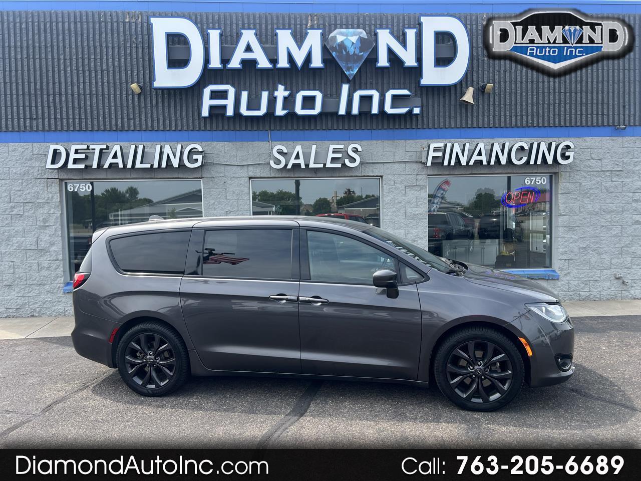 2019 Chrysler Pacifica Touring Plus FWD