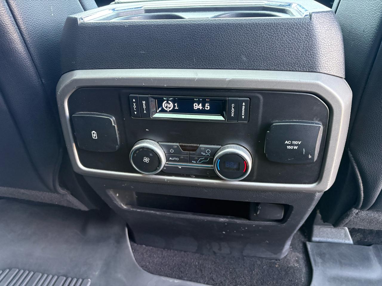 Ford Expedition XLT 4x4 2019