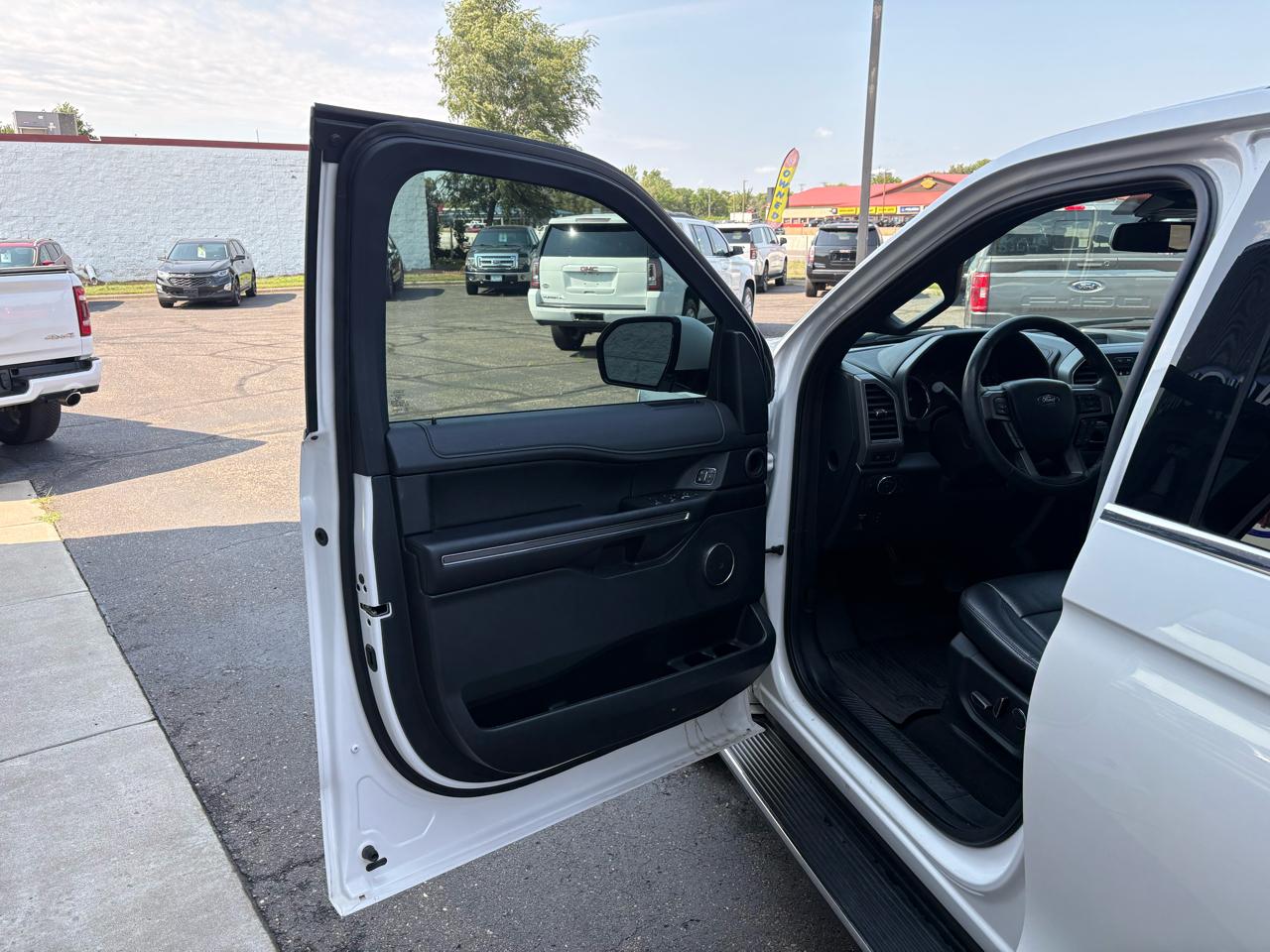 Ford Expedition XLT 4x4 2019