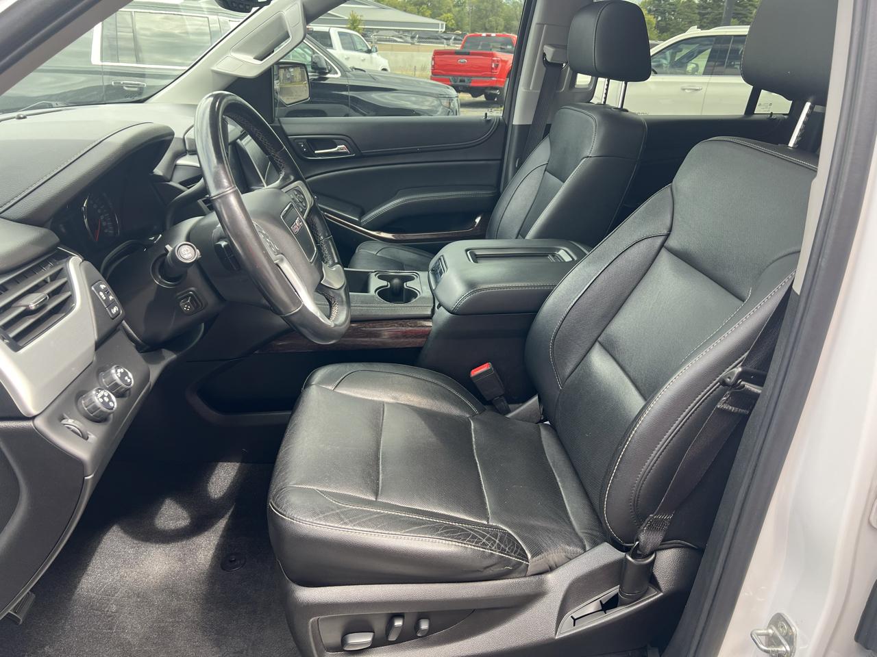 GMC Yukon XL 4WD 4dr SLT 2020