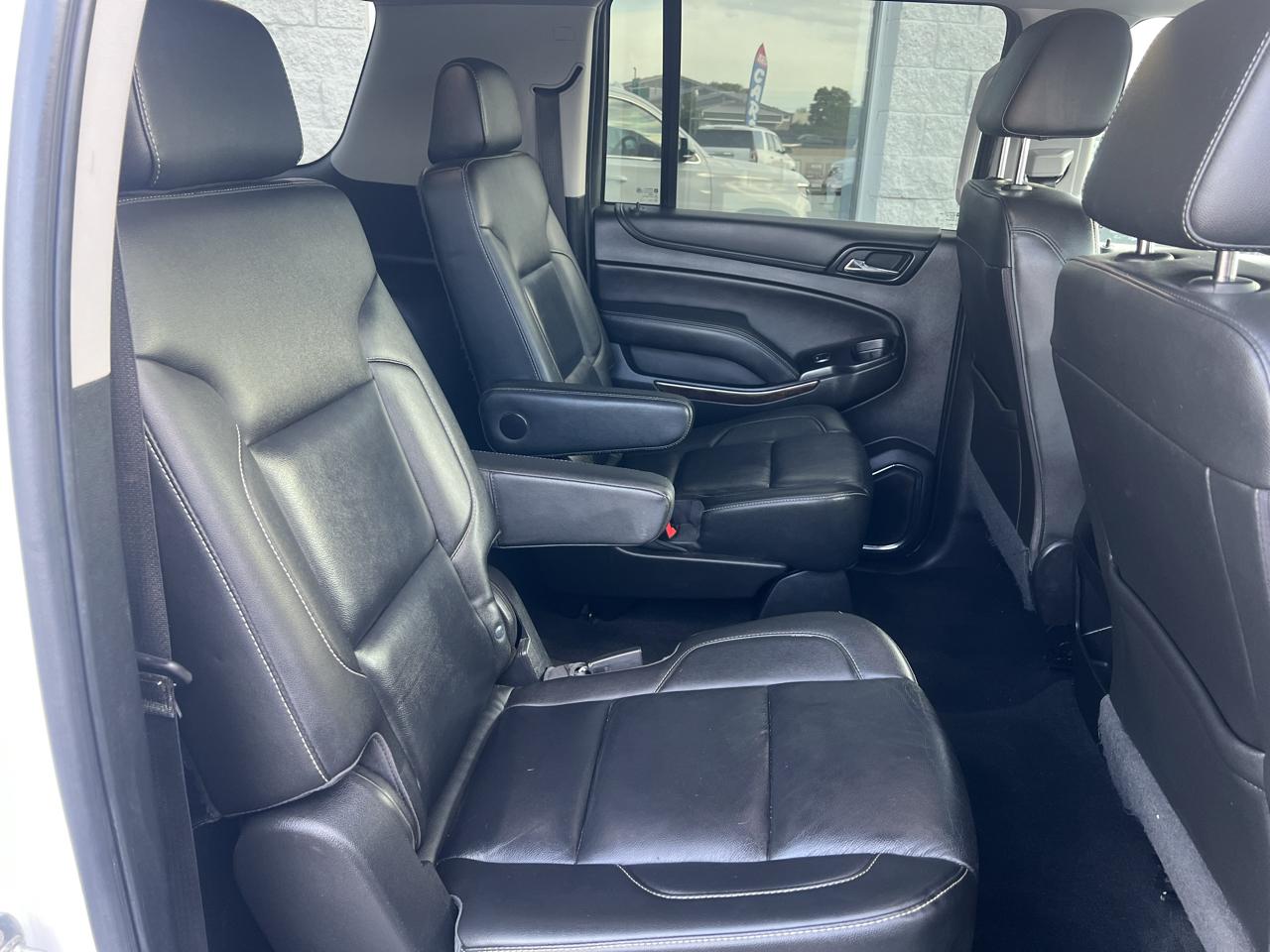 Chevrolet Suburban 4WD 4dr 1500 LT 2018