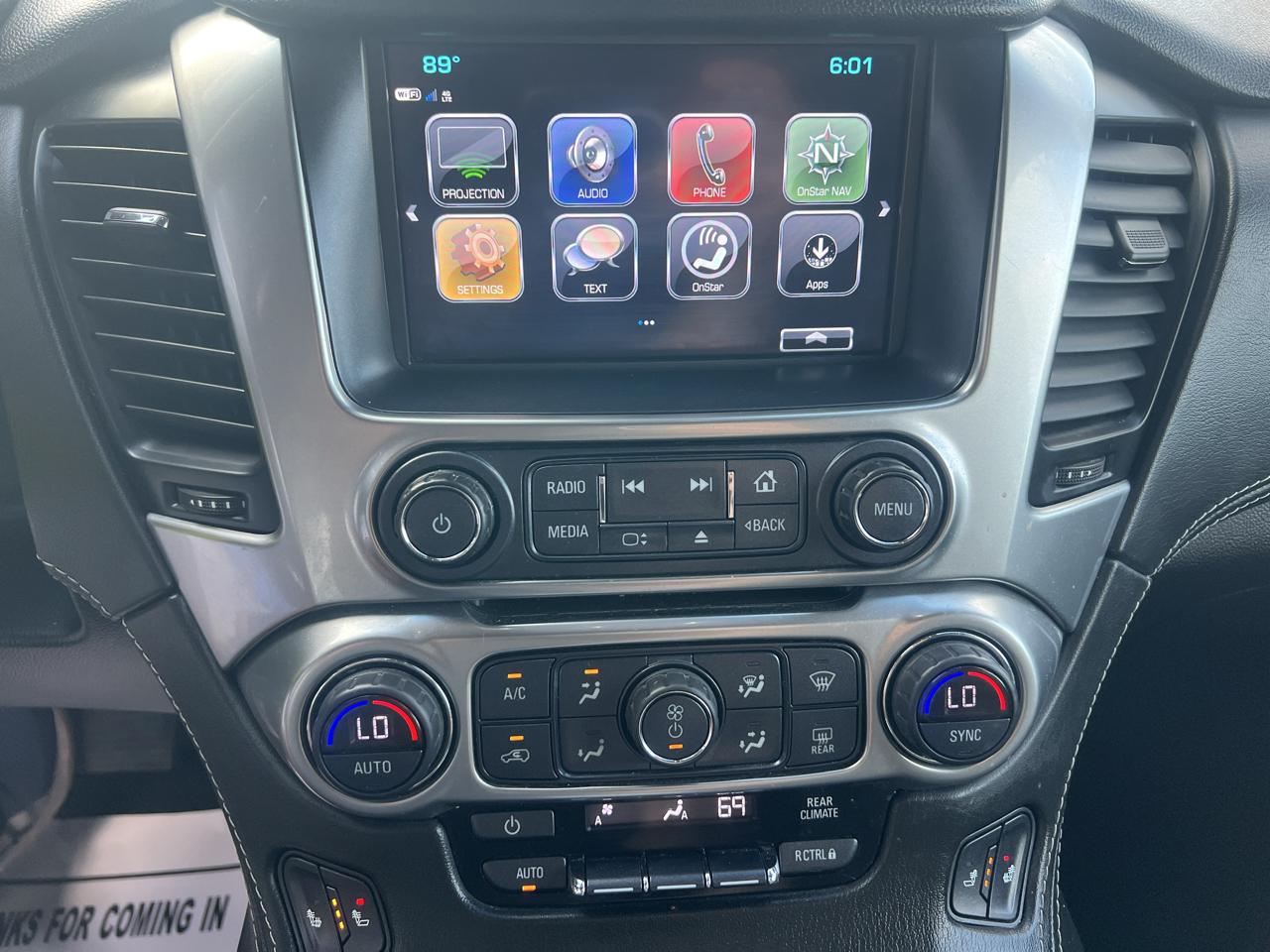 Chevrolet Suburban 4WD 4dr 1500 LT 2018