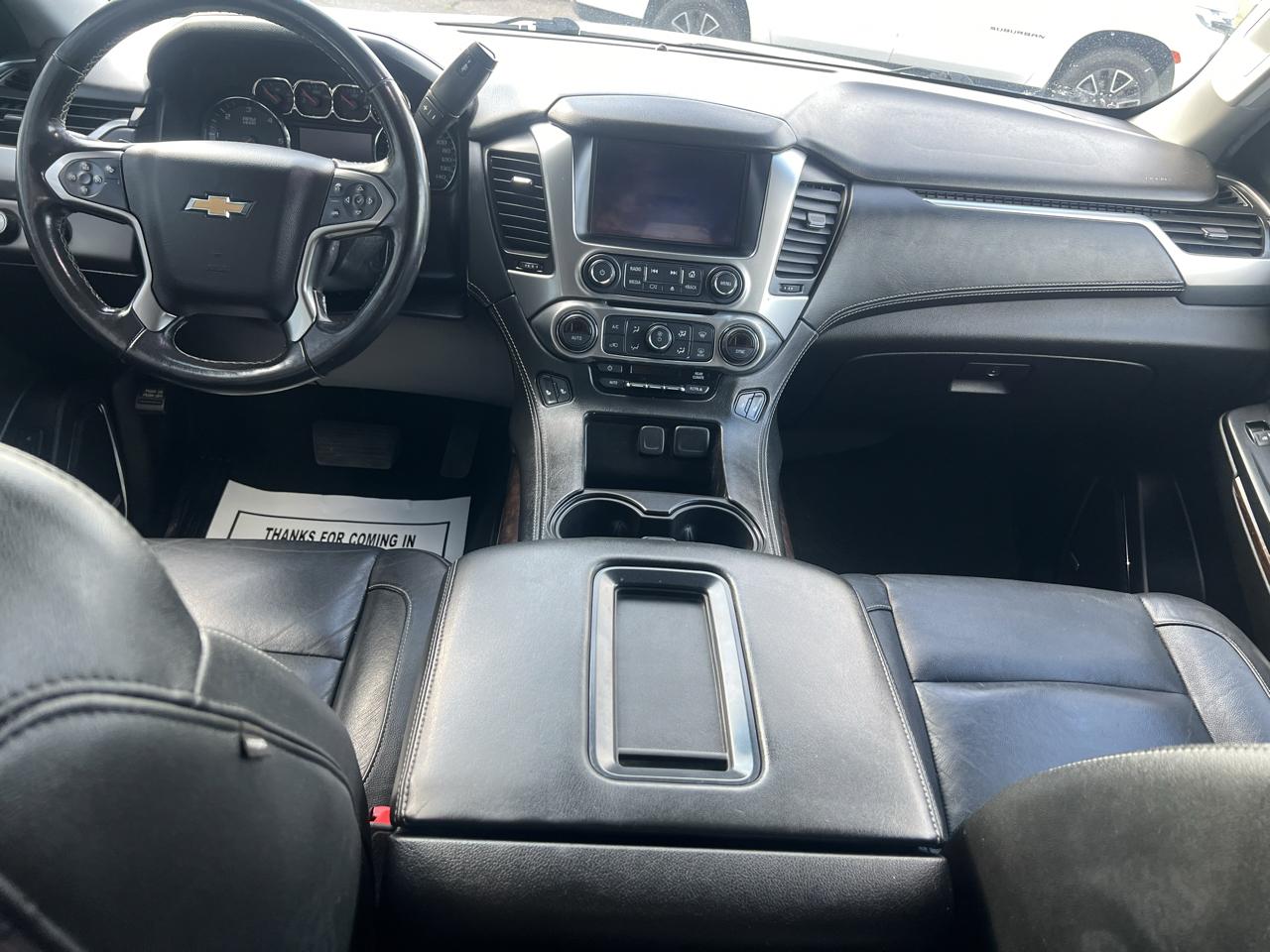Chevrolet Suburban 4WD 4dr 1500 LT 2018