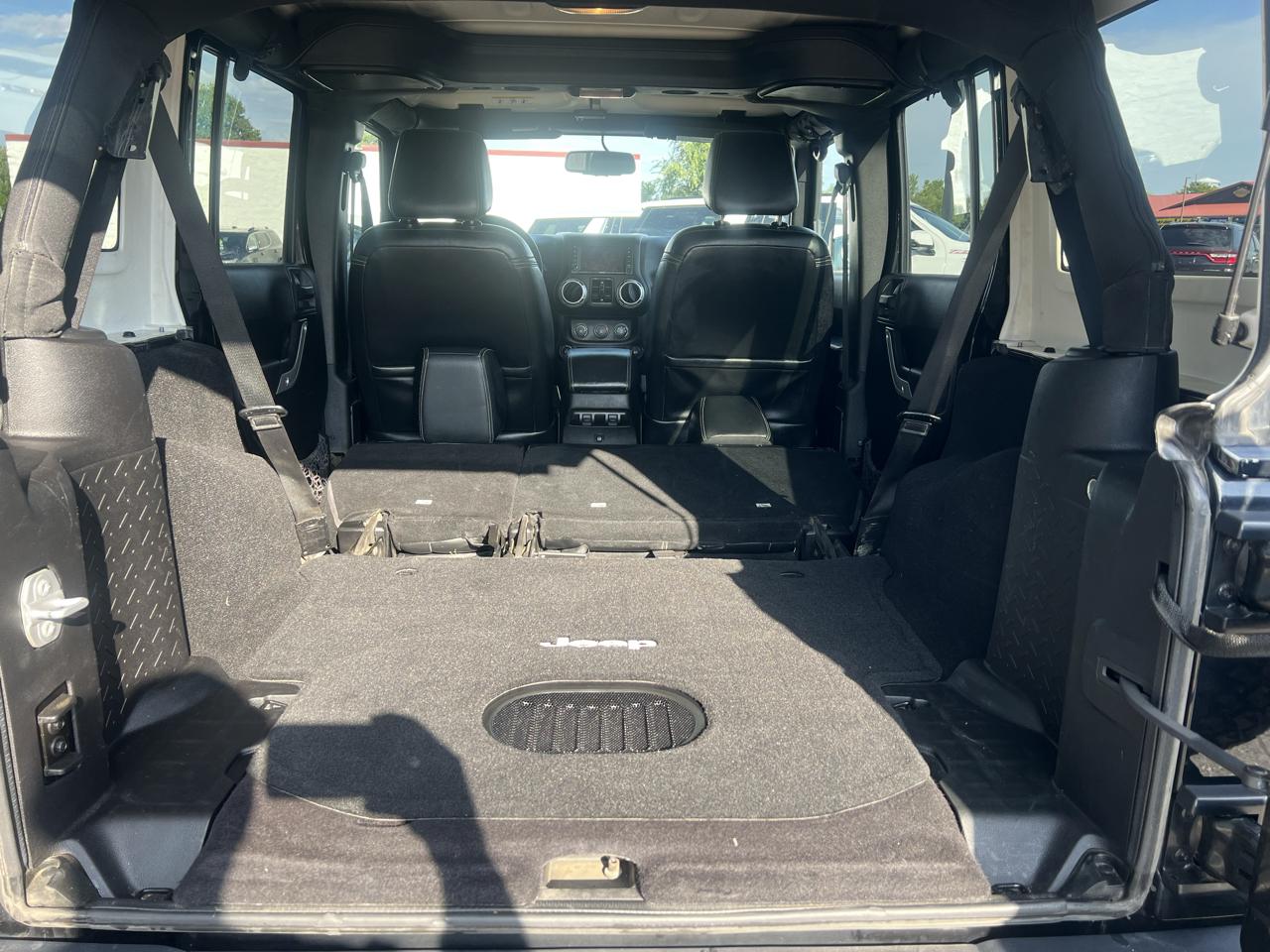 Jeep Wrangler Unlimited 4WD 4dr Rubicon Hard Rock 2015