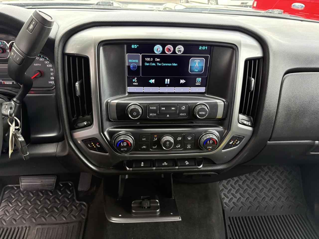 Chevrolet Silverado 2500HD Built After Aug 14  2015