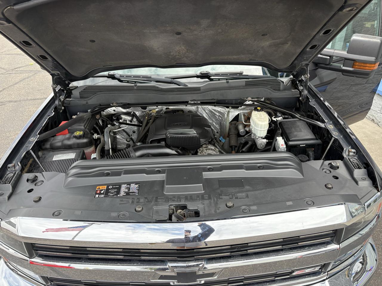 Chevrolet Silverado 2500HD Built After Aug 14  2015