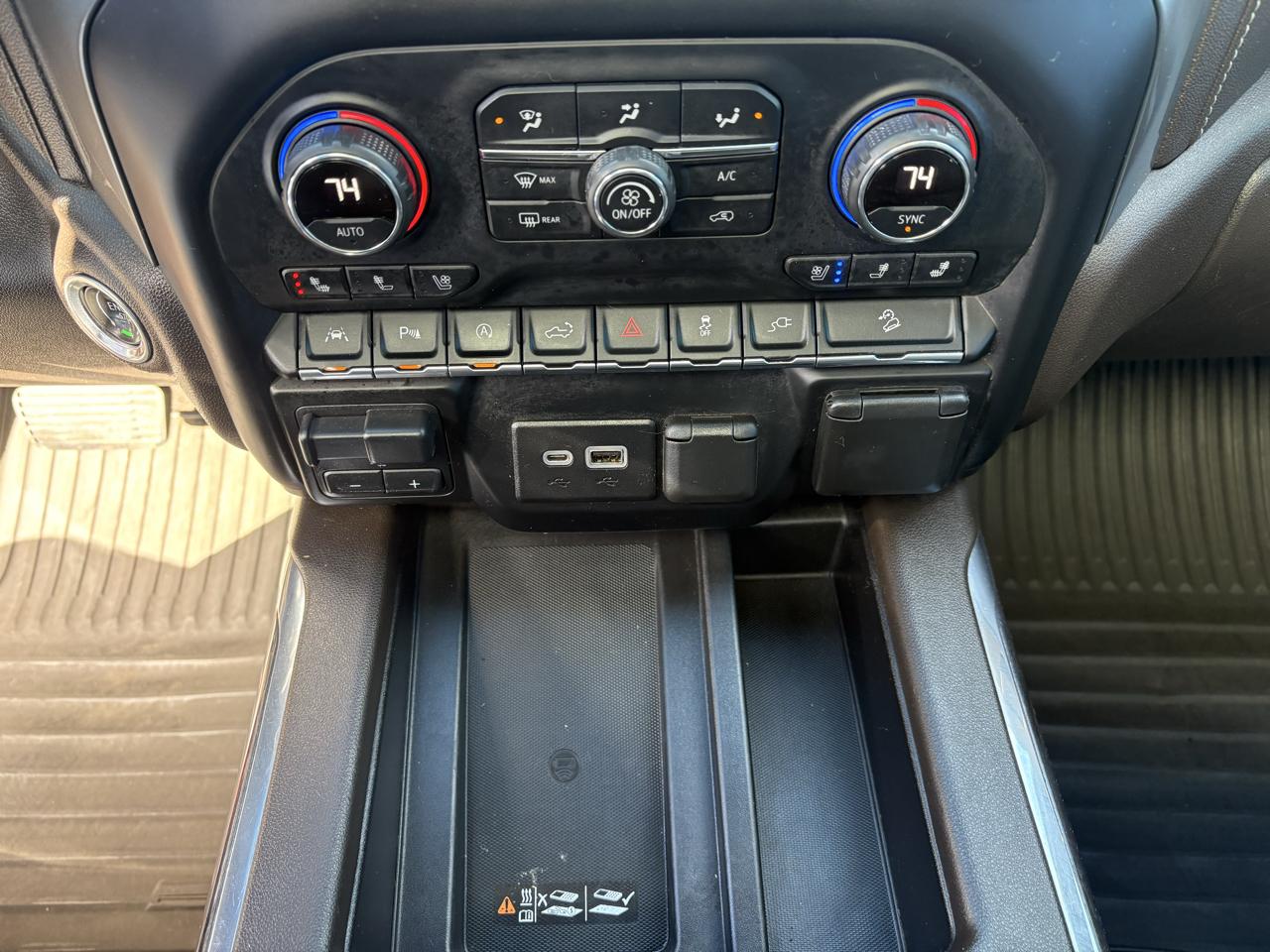 Chevrolet Silverado 1500 4WD Crew Cab 147" LTZ 2020