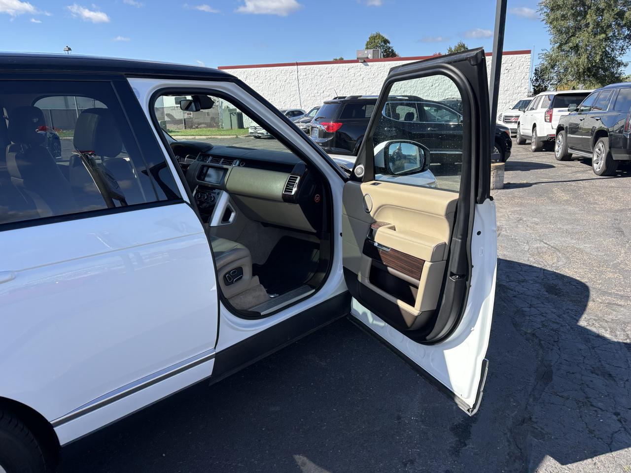 Land Rover Range Rover 4WD 4dr HSE 2014