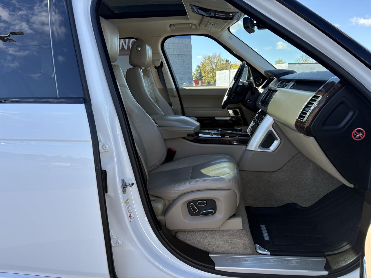Land Rover Range Rover 4WD 4dr HSE 2014