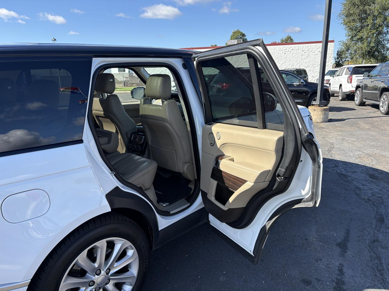 Land Rover Range Rover 4WD 4dr HSE 2014