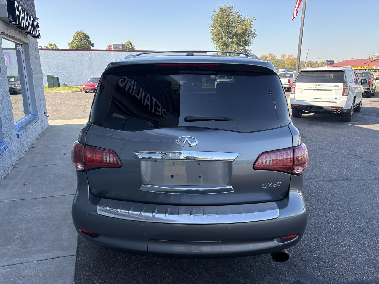 Infiniti QX80 4WD 4dr 2016