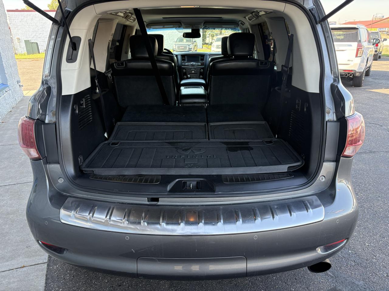 Infiniti QX80 4WD 4dr 2016