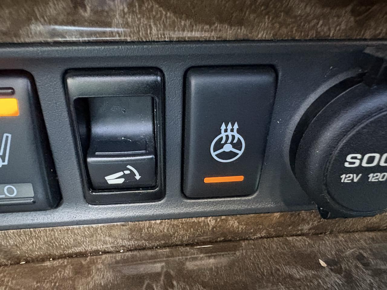 Infiniti QX80 4WD 4dr 2016