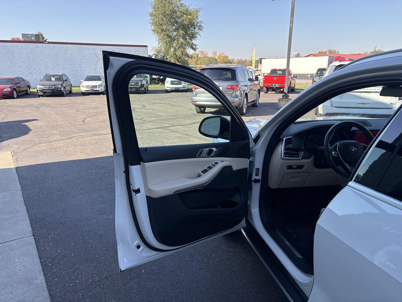 BMW X5 xDrive40i Sports Activity Vehicle 2020