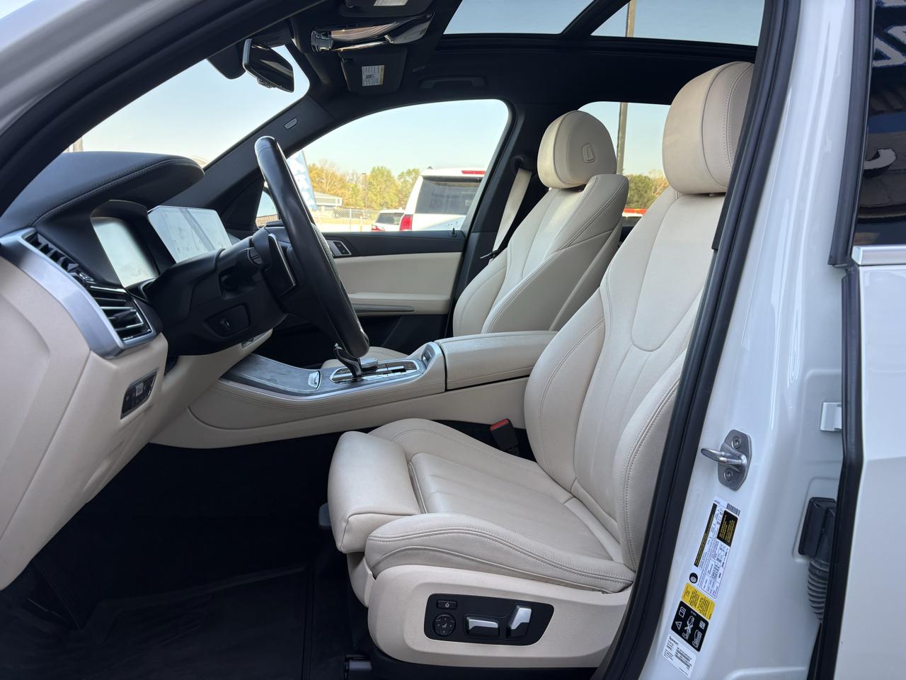 BMW X5 xDrive40i Sports Activity Vehicle 2020