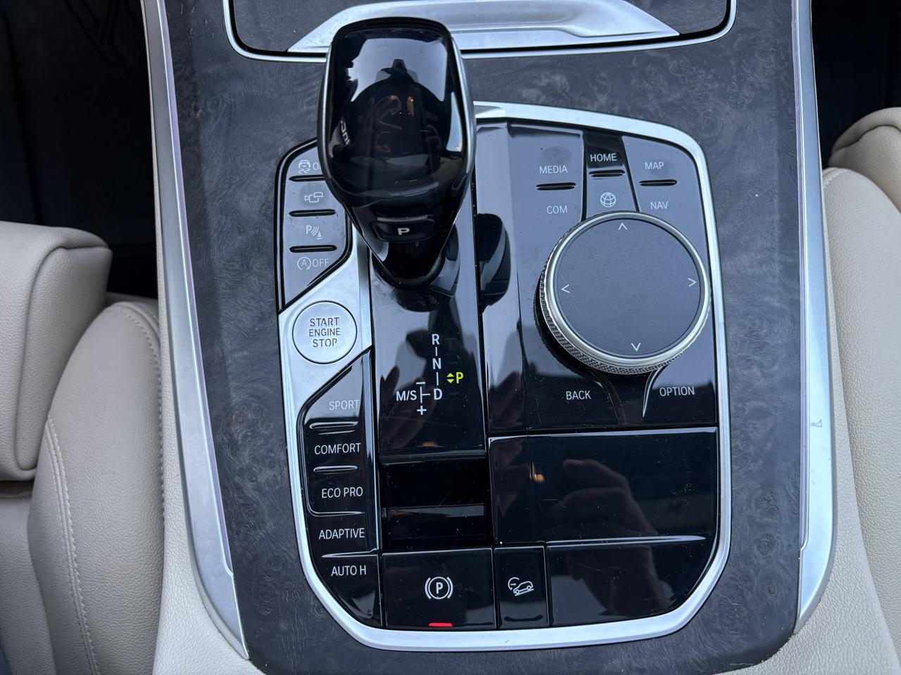 BMW X5 xDrive40i Sports Activity Vehicle 2020