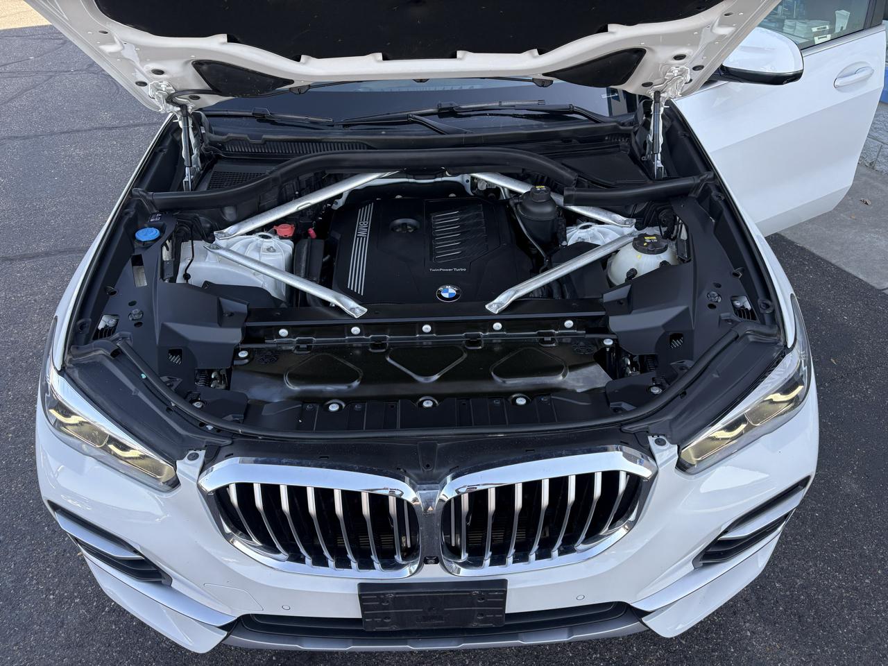 BMW X5 xDrive40i Sports Activity Vehicle 2020