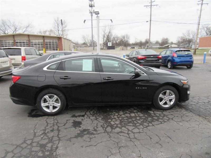 Chevrolet Malibu  2020