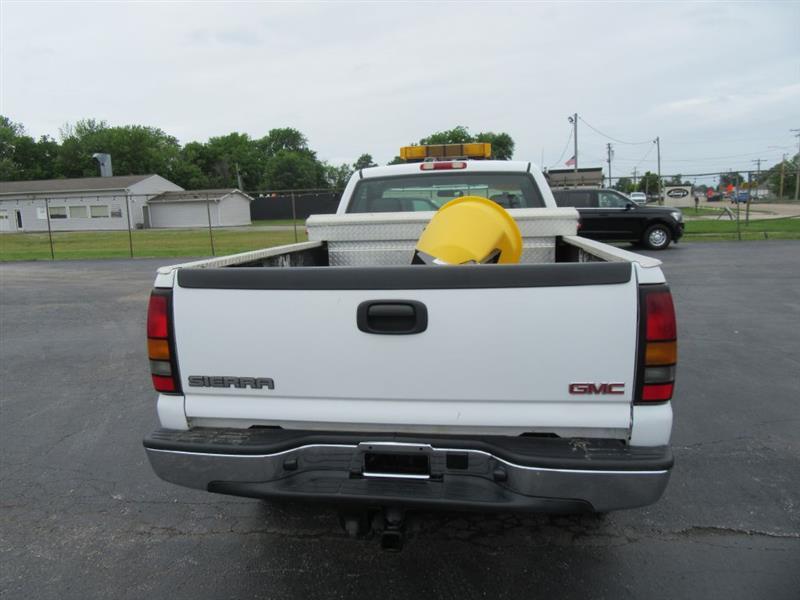 GMC Sierra 2500HD  2006