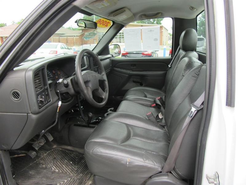 GMC Sierra 2500HD  2006