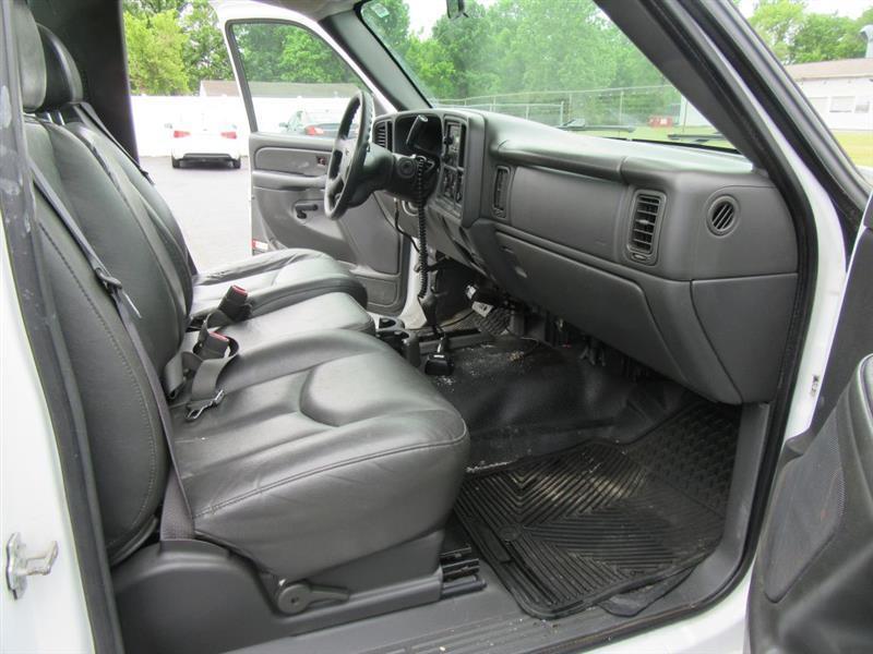 GMC Sierra 2500HD  2006