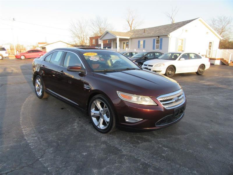 Ford Taurus  2010