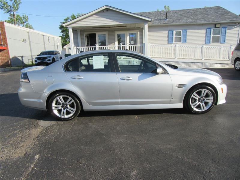 Pontiac G8  2009