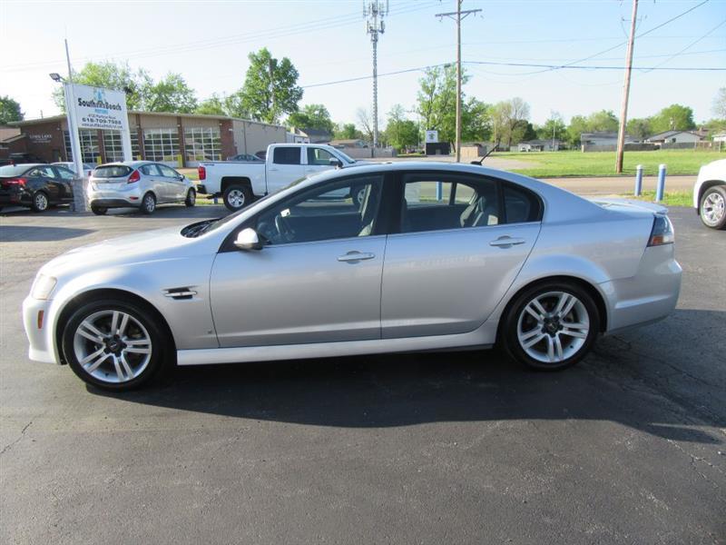 Pontiac G8  2009