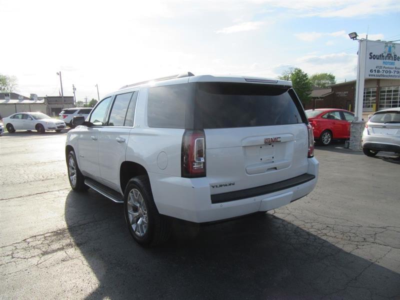 GMC Yukon  2016