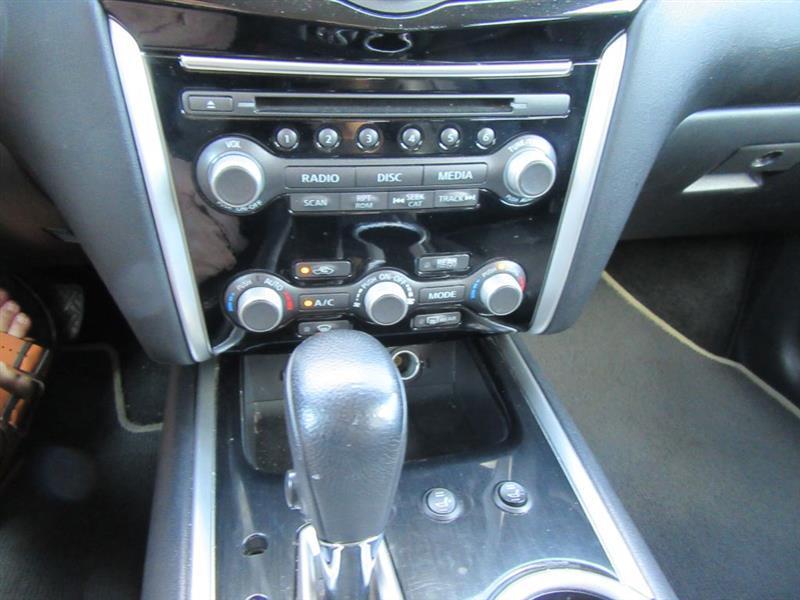 Nissan Pathfinder  2017