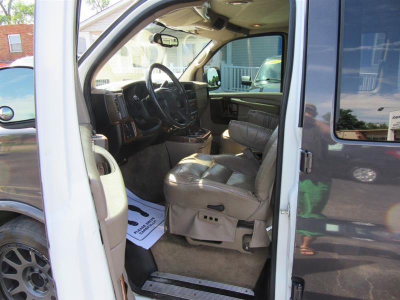Chevrolet Express  2004